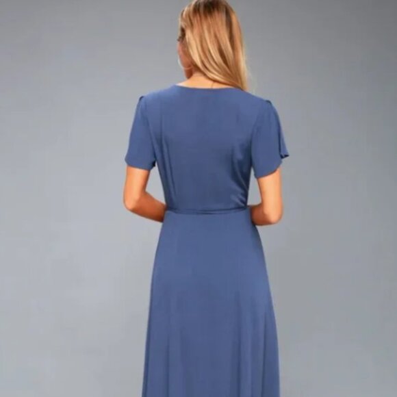 NWT Lulu's Heart of Marigold Denim Blue Wrap Maxi Dress Crepe Size Medium - Picture 4 of 16